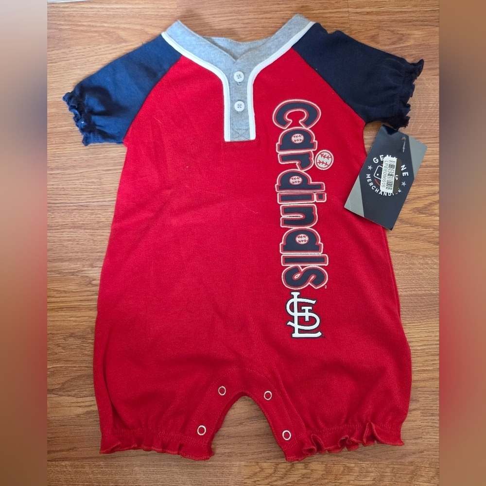 MLB St. Louis Cardinals Baseball Baby 6/9M Bodysuit NWTOne Piece Red Navy Cotton